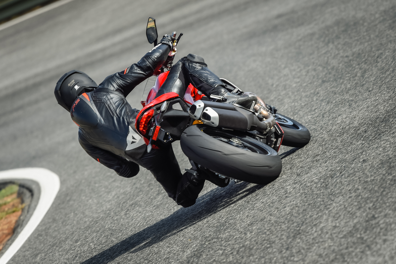 Illustration for article titled Ride Review: The 2016 Ducati Monster 1200 R Is Powerful, But Is It Enough?